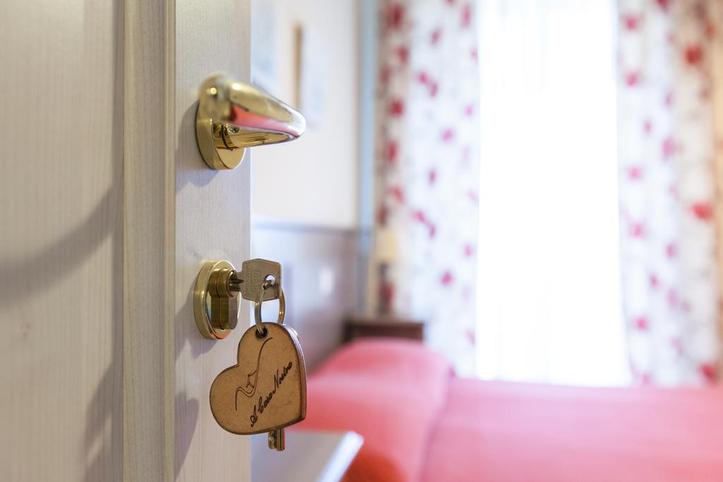 A Casa Nostra Residenza Di Charme Bed and Breakfast Candela Rum bild